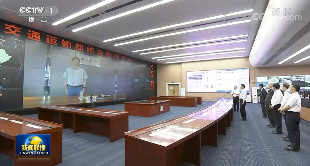 李克强视频调研上海港：是对外开放的重要标志，责任重大 