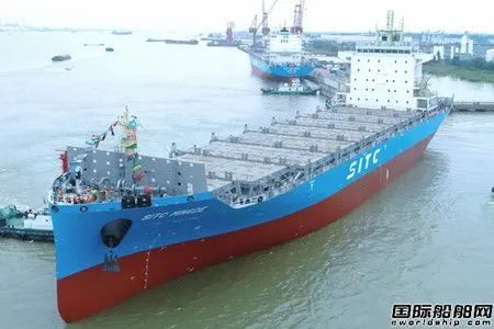 一周交了2艘！扬子江船业交付海丰国际1800TEU集装箱船